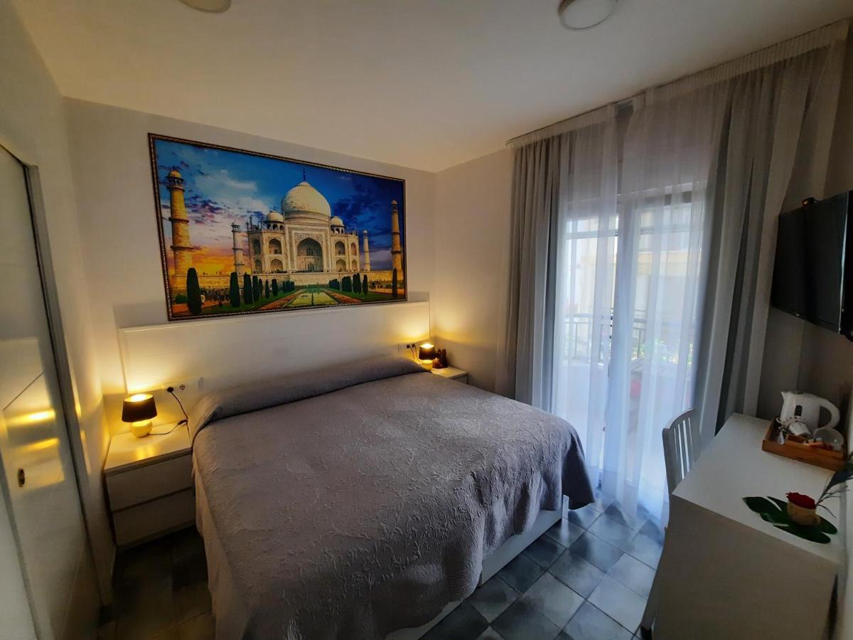 Hotel Maravillas Del Mundo Calp Chambre photo