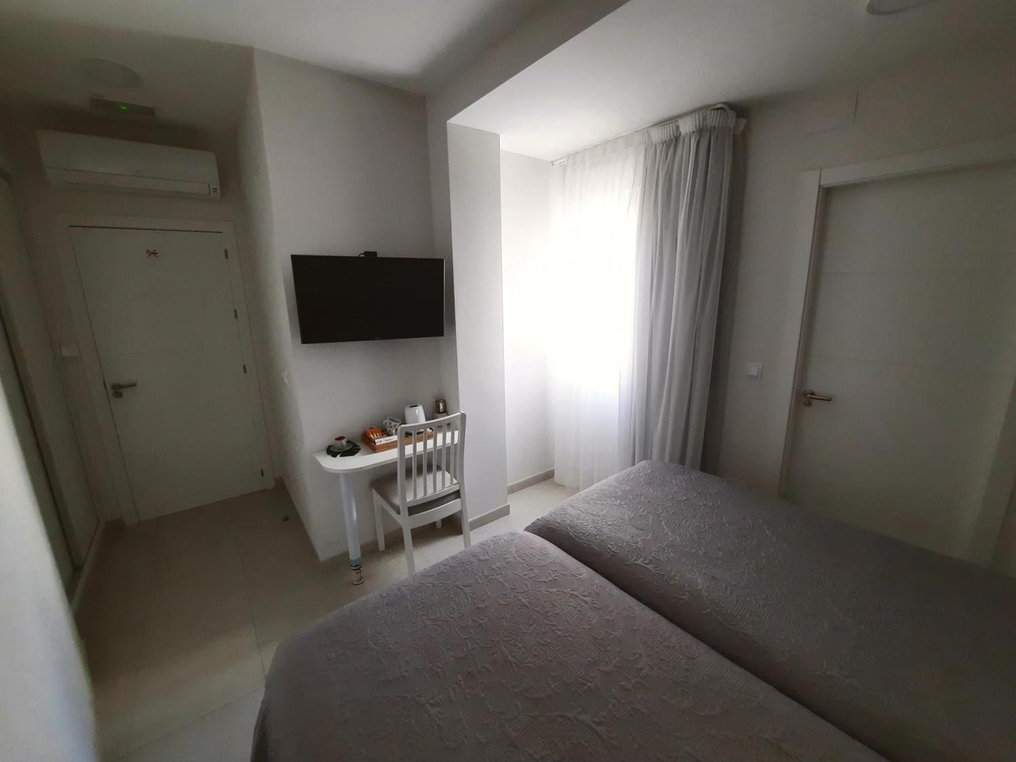 Hotel Maravillas Del Mundo Calp Chambre photo